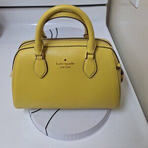 KATE SPADE BAG,BRAND NEW.